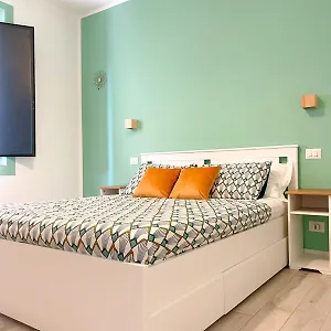 antos-apartment-taormina.taorminaitalyhotels.com/